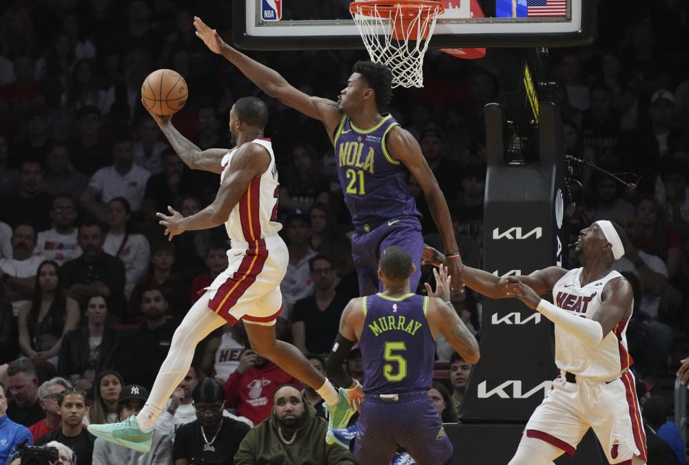 本场比赛伊 本场比赛伊