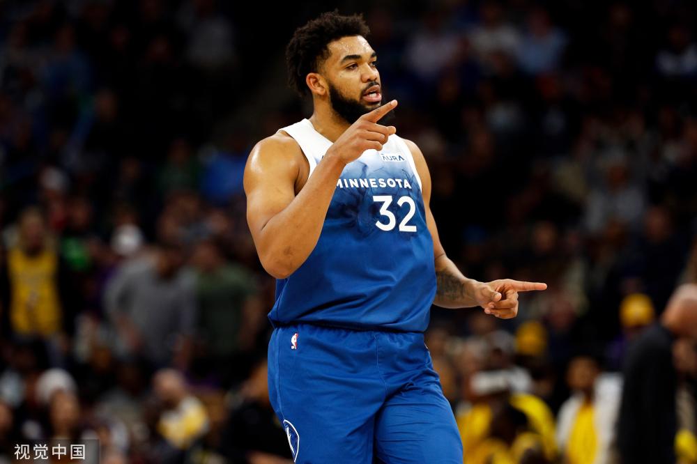 幅度假动作 幅度假动作